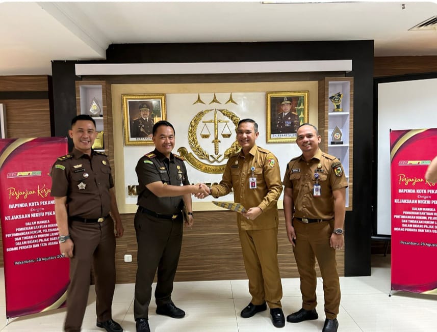 Bantuan Hukum Kajari Pekanbaru Berhasil Selesaikan Piutang Pajak, Kabapenda Kota Pekanbaru  Ucapkan Terima Kasih