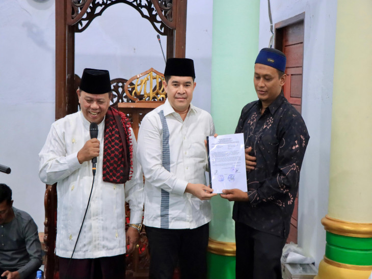 Hadiri Tabligh Akbar Dalam Rangka Isra' dan Mi'raj, Pj Sekda Kampar ; Momentum Tingkatkan Keimanan, Disiplin dan Tegakkan Shalat Sebagai Tiang Agama